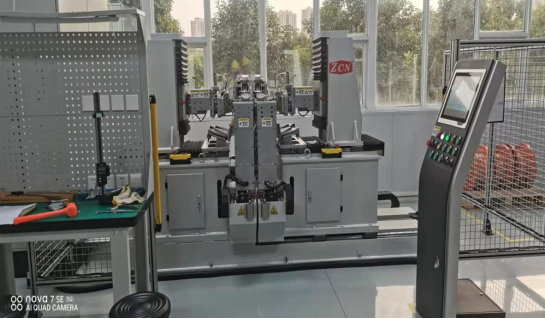 ZCN091EG-1500全自動數(shù)控四臂定子線圈伺服漲型機
